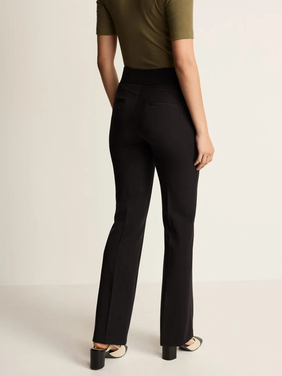 Zwart - Bootcut maatsnitbroek