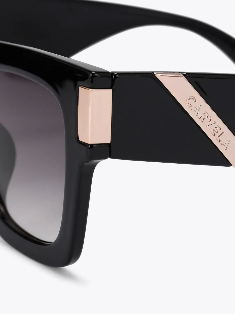 Zwart - Carvela Chunky Flare Sunglasses