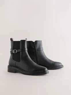 Zwart - Chelsea Boots met gesp
