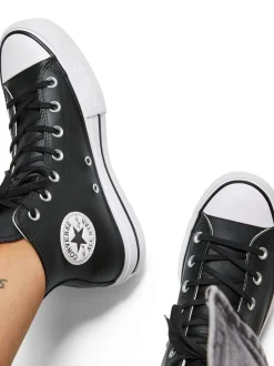 Zwart - Converse - Hoge leren Lift Chuck Taylor sneakers met plateauzool
