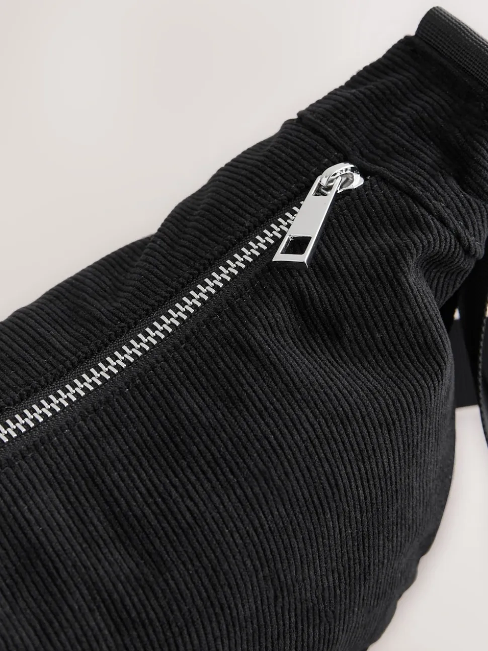 Zwart - Cord Effect Sling Bag