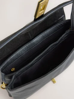 Zwart - Crossbodytas met imitatie krokodillenleer