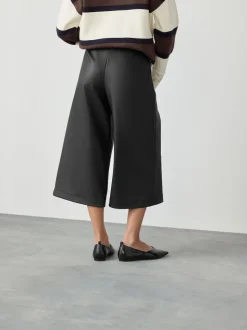 Zwart - Faux Leather Jort Trousers