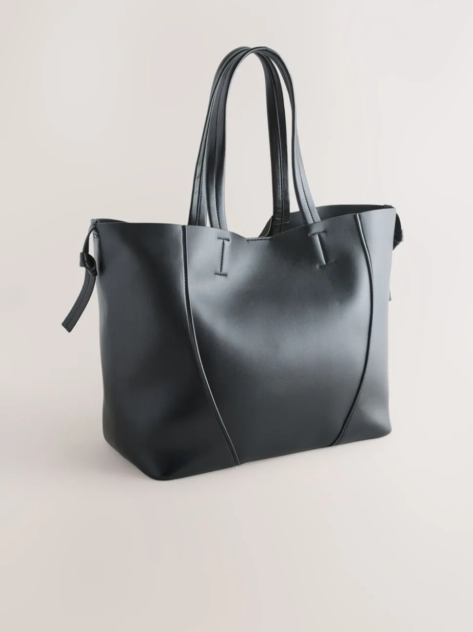 Zwart - Faux Suede Mix Charm Shoulder Bag