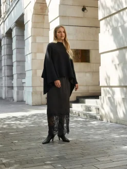 Zwart - Fine Knit Cape Poncho