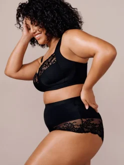 Zwart - F-K cup beha met ultiem comfort, gewatteerde bandjes, zonder vulling, zonder beugel en met zijsteun