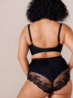 Zwart - F-K cup beha met ultiem comfort, gewatteerde bandjes, zonder vulling, zonder beugel en met zijsteun