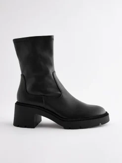 Zwart - Forever Comfort® - Enkellange soklaarzen met grove zool