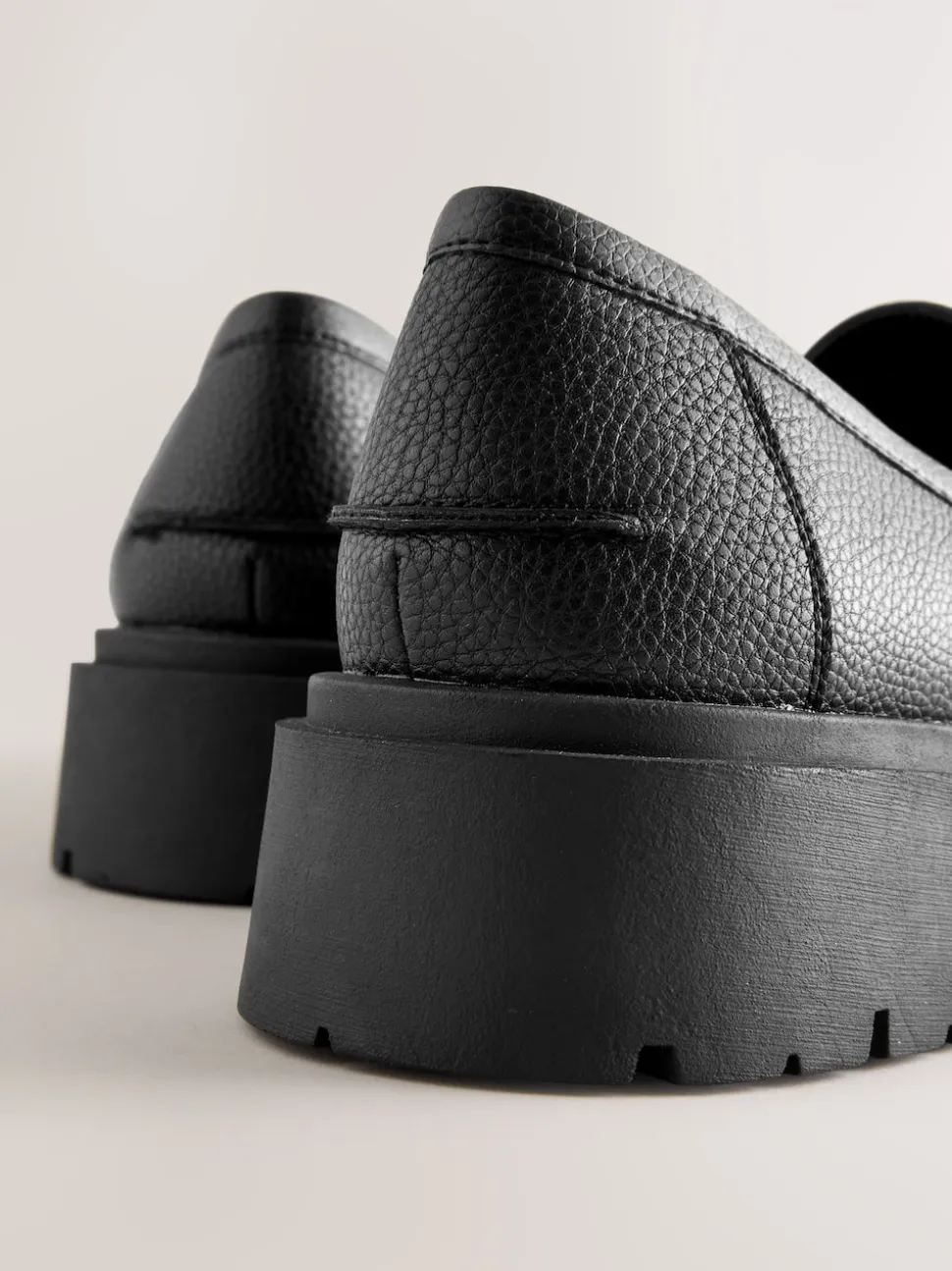 Zwart - Forever Comfort Chunky Platform Tassel Loafers