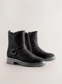 Zwart - Forever Comfort® Faux Fur Hardware Ankle Boots