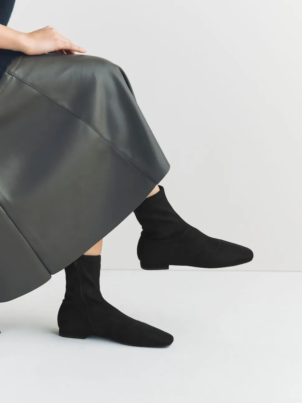 Zwart - Forever Comfort® Flat Sock Ankle Boots