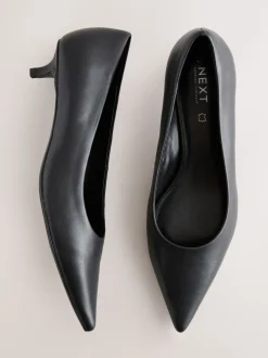 Zwart - Forever Comfort® Leather Point Toe Heels