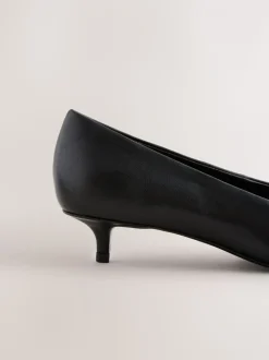Zwart - Forever Comfort® Leather Point Toe Heels