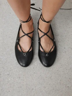 Zwart - Forever Comfort® Leather Ghillie Shoes