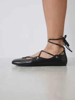Zwart - Forever Comfort® Leather Ghillie Shoes
