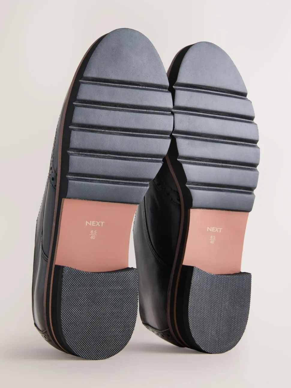Zwart - Forever Comfort® Leather Brogue Detailing Chunky Sole Lace-Up Shoes