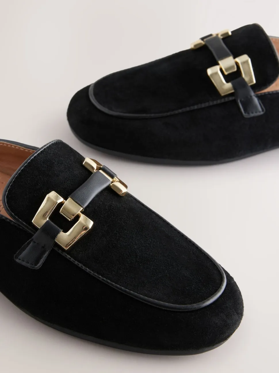 Zwart - Forever Comfort® Leather Hardware Trim Detail Loafer Mules