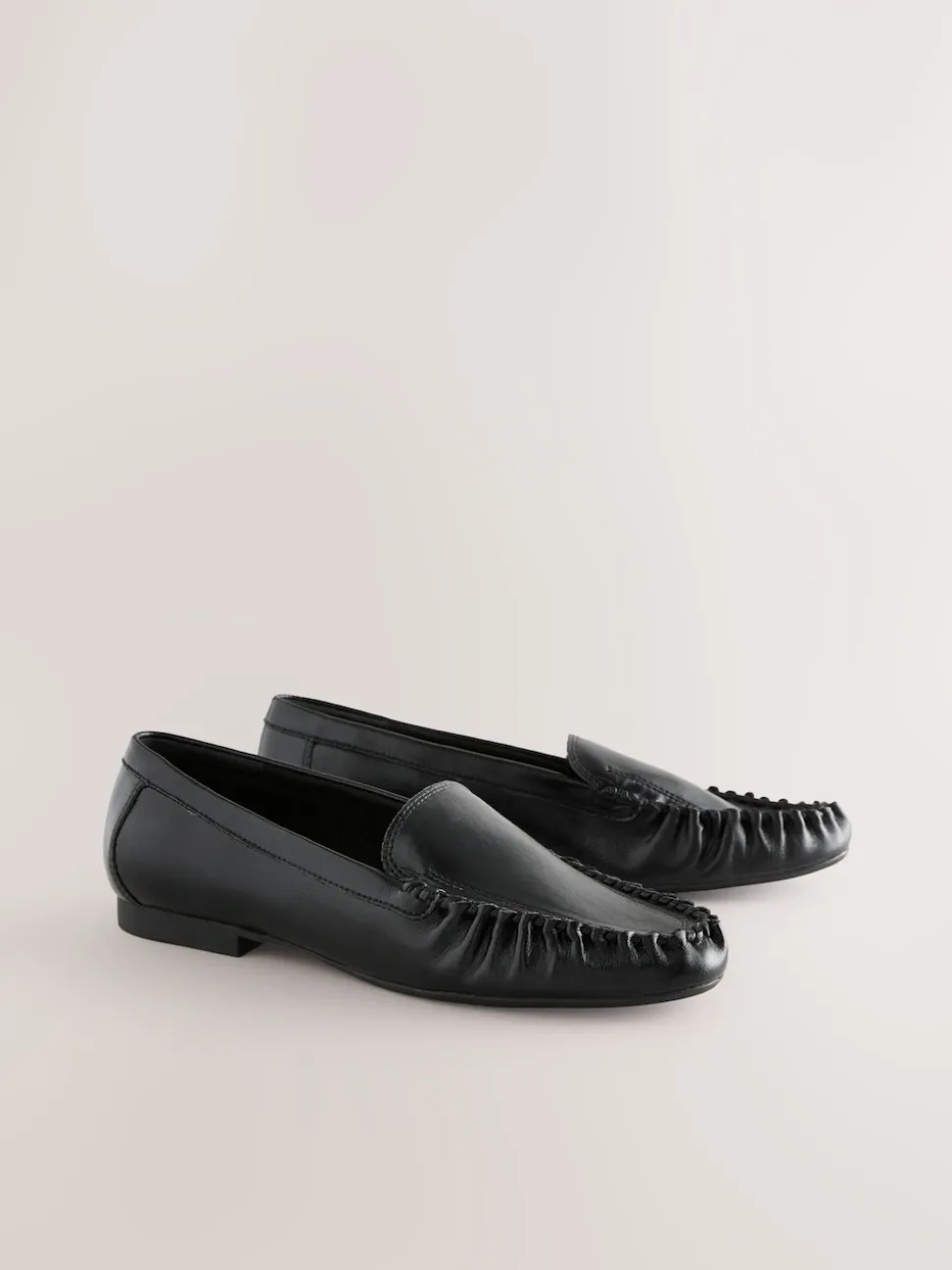 Zwart - Forever Comfort® Soft Ruched Loafers
