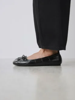 Zwart - Forever Comfort® Square Toe Bow Ballet Flats