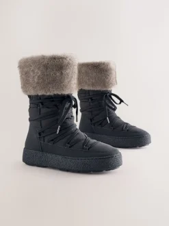 Zwart - Forever Comfort® Water Repellent Finish Faux Fur Lined Boots