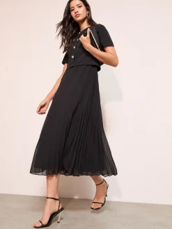 Zwart - Friends Like These Button Down 2-In-1 Pleated Dress
