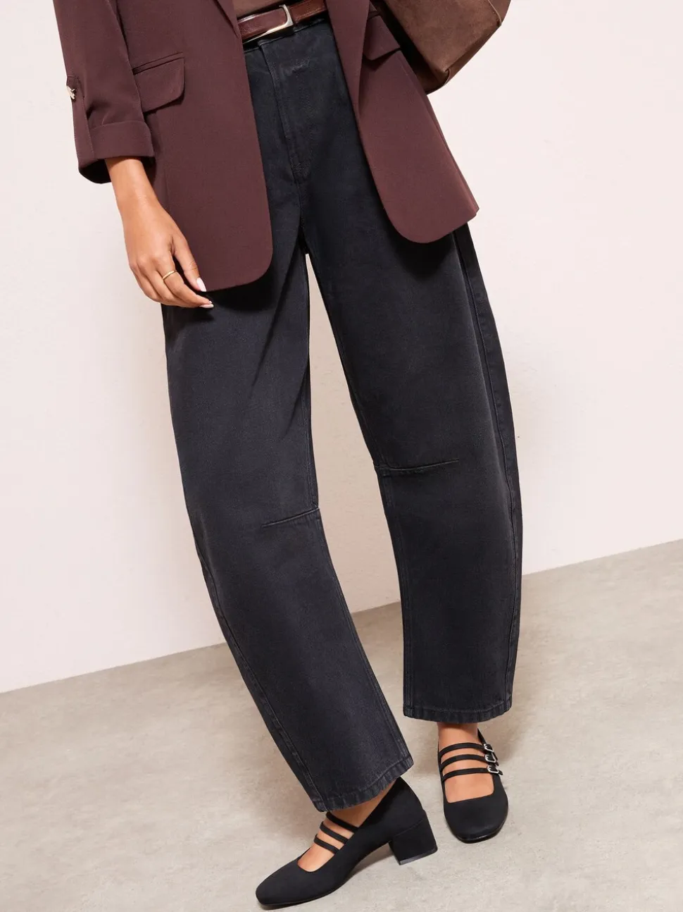 Zwart - Friends Like These Triple Strap Low Block Heel Smart Mary Jane Court Shoes