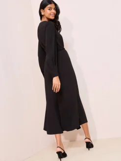Zwart - Friends Like These - Midi-jurk met bit en uitsnijding
