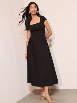 Zwart - Friends Like These Square Neck Sculpting Stretch Midaxi Dress