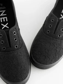 Zwart - Geborduurde veterloze canvas instapsneakers
