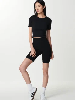 Zwart - Geribbelde fietsshort met hoge taille
