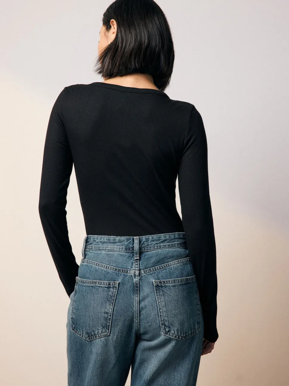 Zwart - Geribbelde Henley-bodysuit met lange mouwen