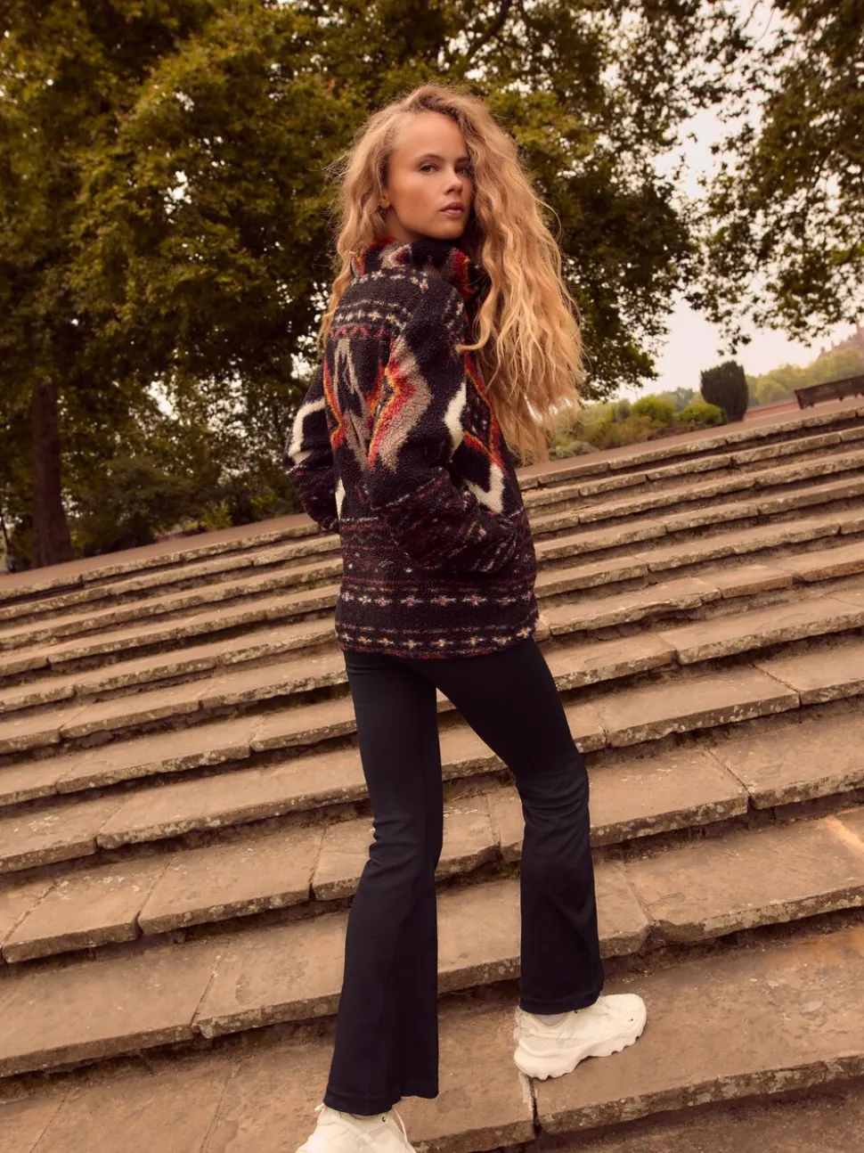 Zwart - Geribbelde kickflare leggings