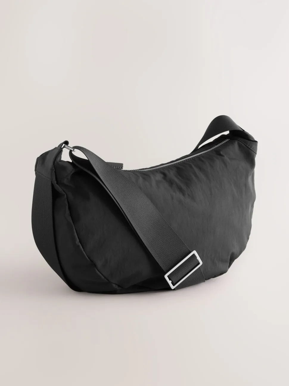 Zwart - Grote nylon schoudertas