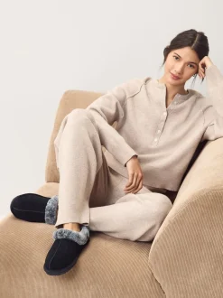 Zwart - Hush Puppies Amara winterpantoffels met imitatiebontvoering
