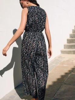 Zwart - Jumpsuit met wijduitlopende pijpen