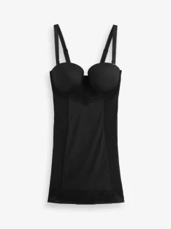 Zwart - Kanten DD+ slipdress met lichte vulling en sterke buikcorrectie
