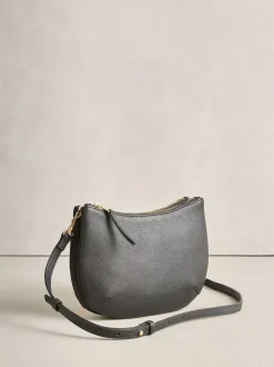 Zwart - Leather Scoop Cross-Body Bag