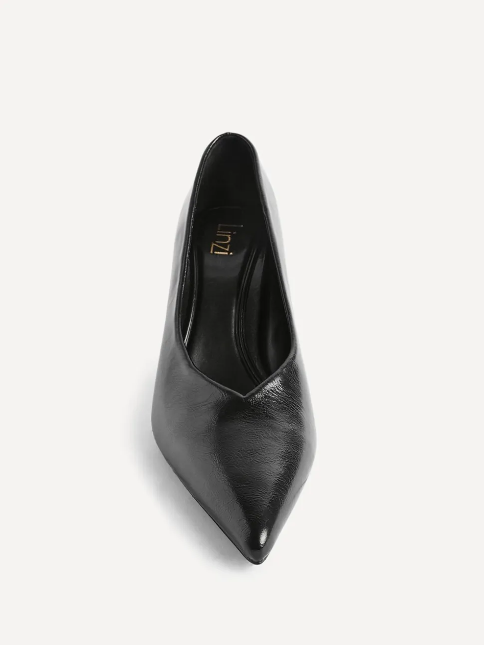 Zwart - Linzi Bellamy V-Shaped Closed Toe Court Heels