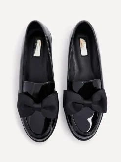 Zwart - Linzi Cathy loafers met plateauzool en grote strik