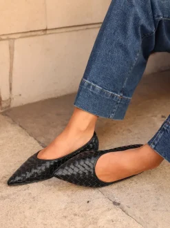 Zwart - Linzi Talina Woven Pointed Toe Ballet Flats