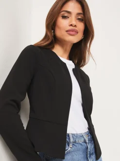 Zwart - Lipsy - Kraagloze korte blazer