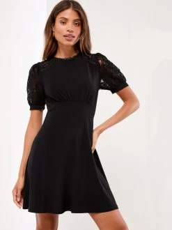 Zwart - Lipsy Short Sleeve Underbust Mini Jersey Dress