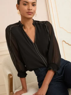 Zwart - Love & Roses blouse met V-hals en hardware met 3/4 mouwen