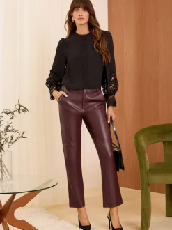 Zwart - Love & Roses blouse met lange mouwen en kanten manchetten