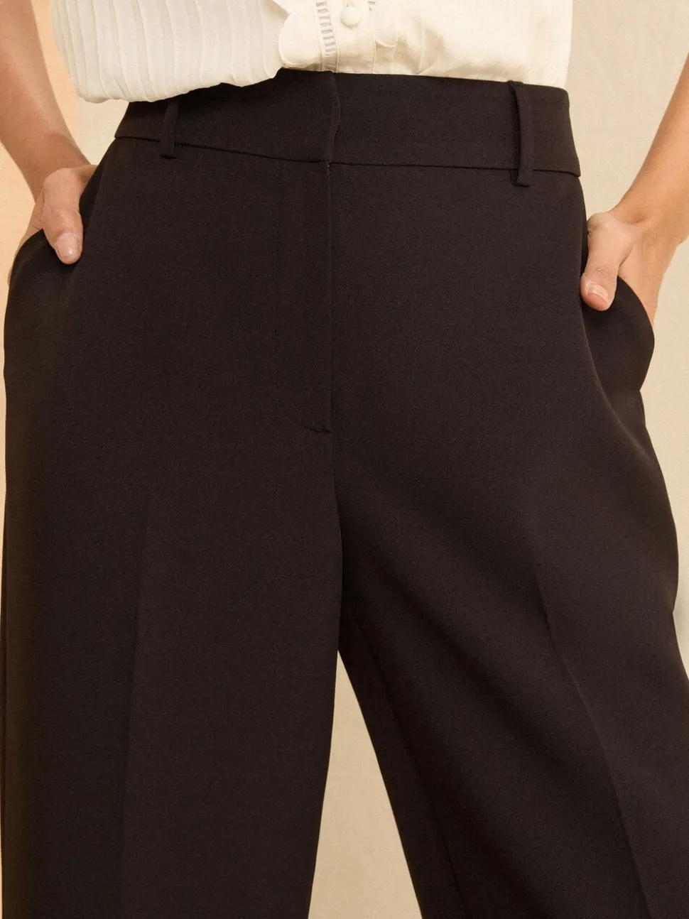 Zwart - Love & Roses broek met wijde pijpen