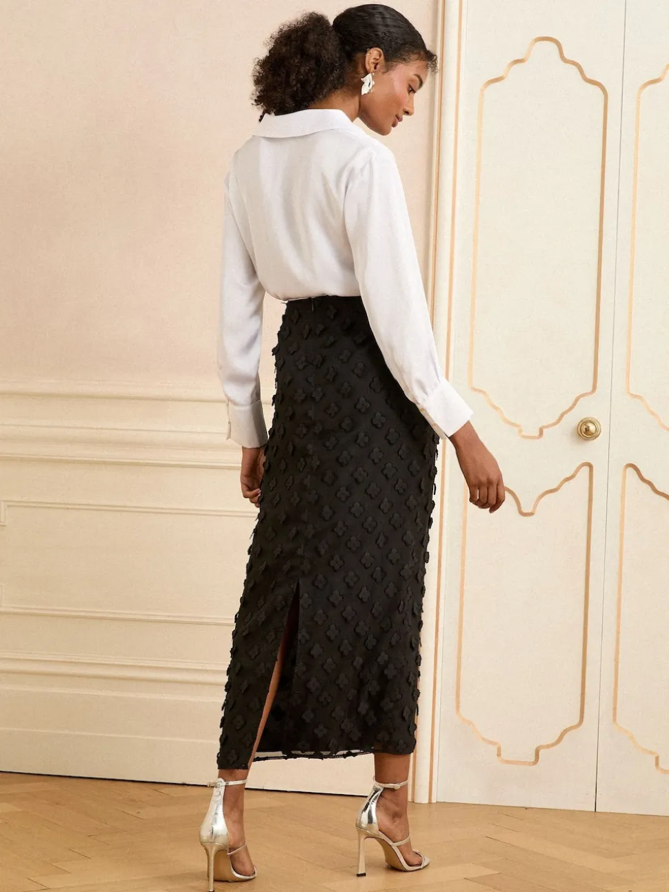 Zwart - Love & Roses 3D midirok met bloemenprint