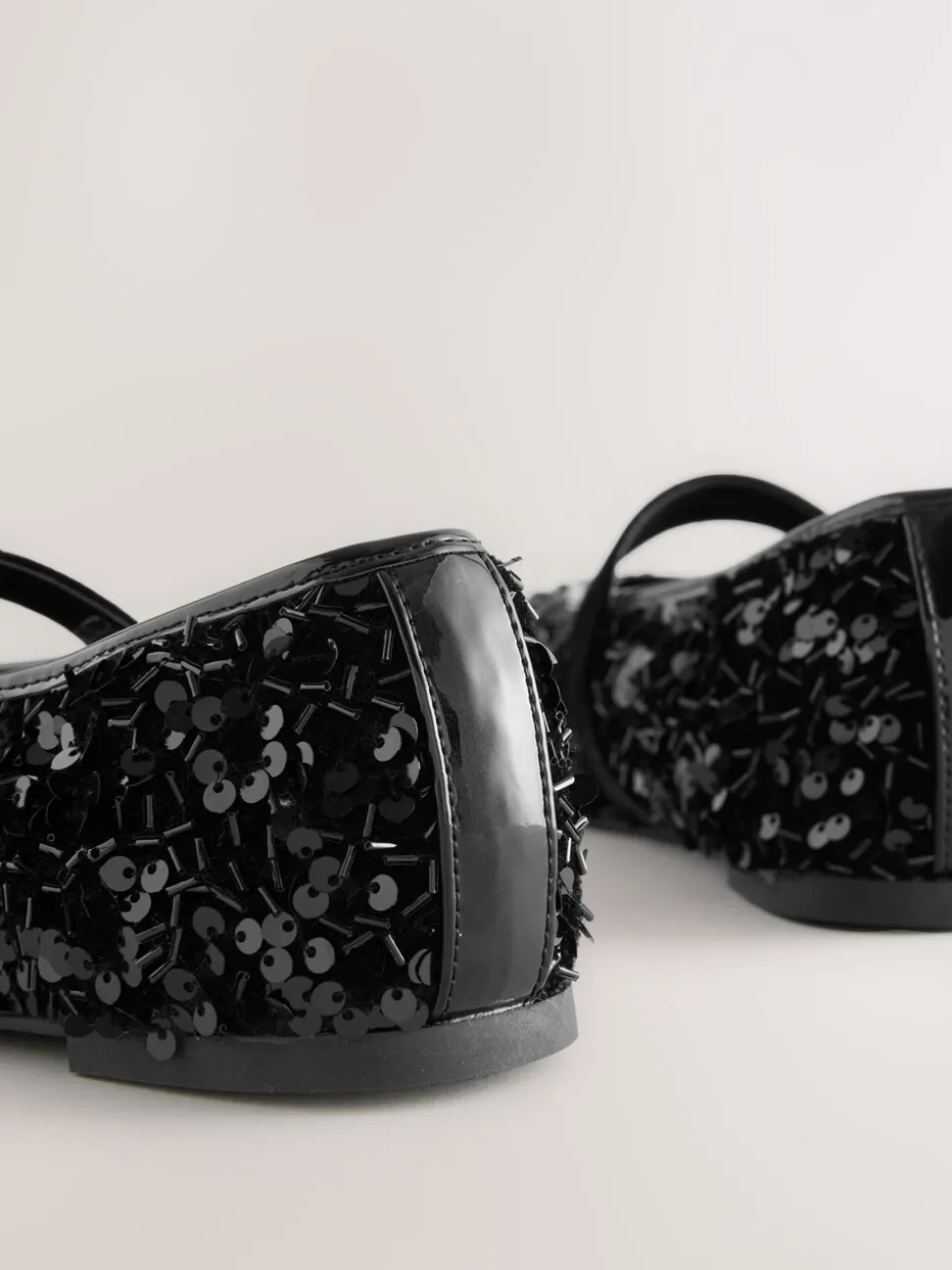 Zwart - Mary Jane-schoenen met versierde pailletten van Forever Comfort®