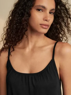 Zwart - Maxi Lengte Trapeze Vorm met Ruched Hals Dunne Vest Jurk