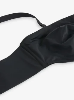 Zwart - Minimaliserende strapless bandeaubeha zonder vulling in cupmaat DD+