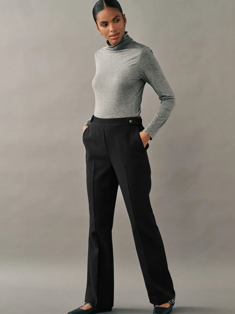 Zwart - Modieus gesneden bootcut broek